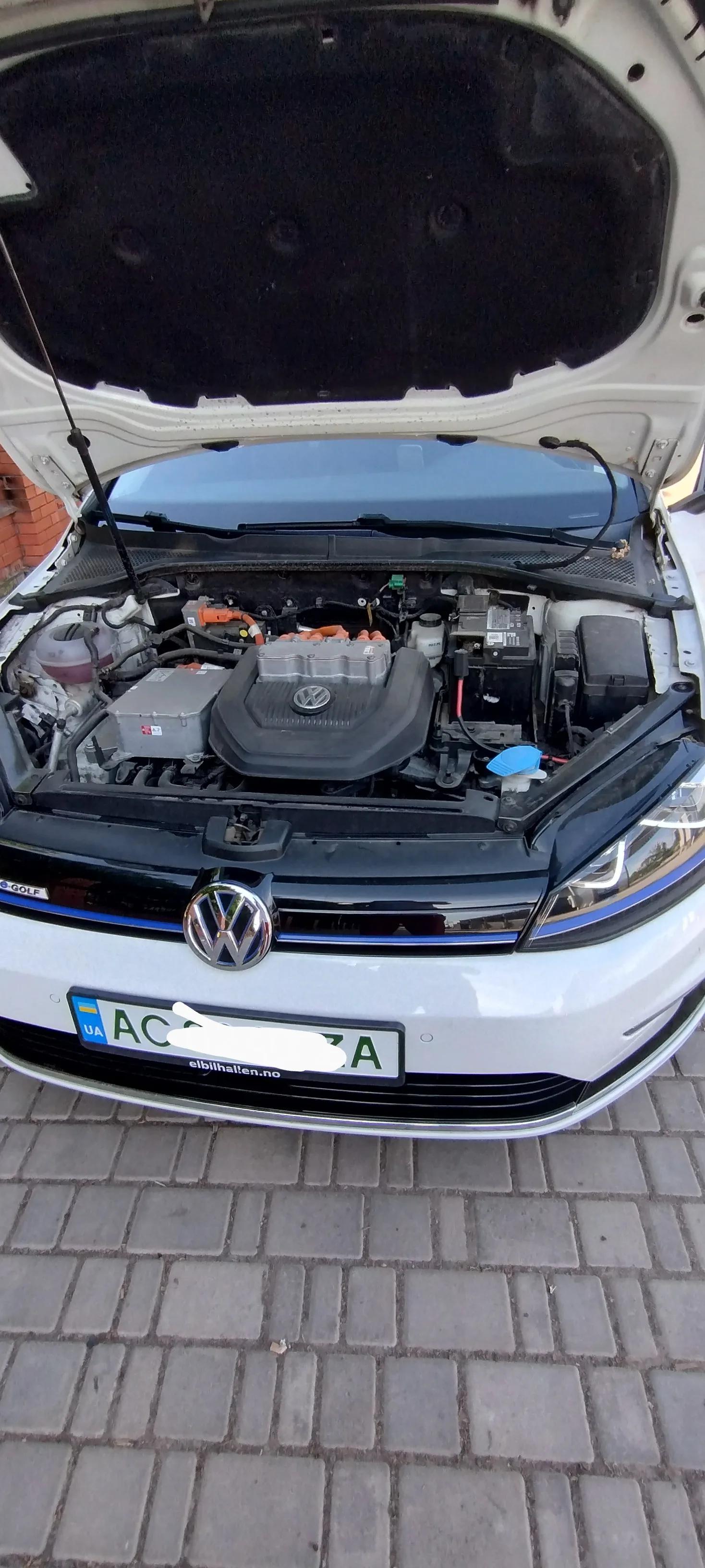 Volkswagen e-Golf 24.2 kWh 201431
