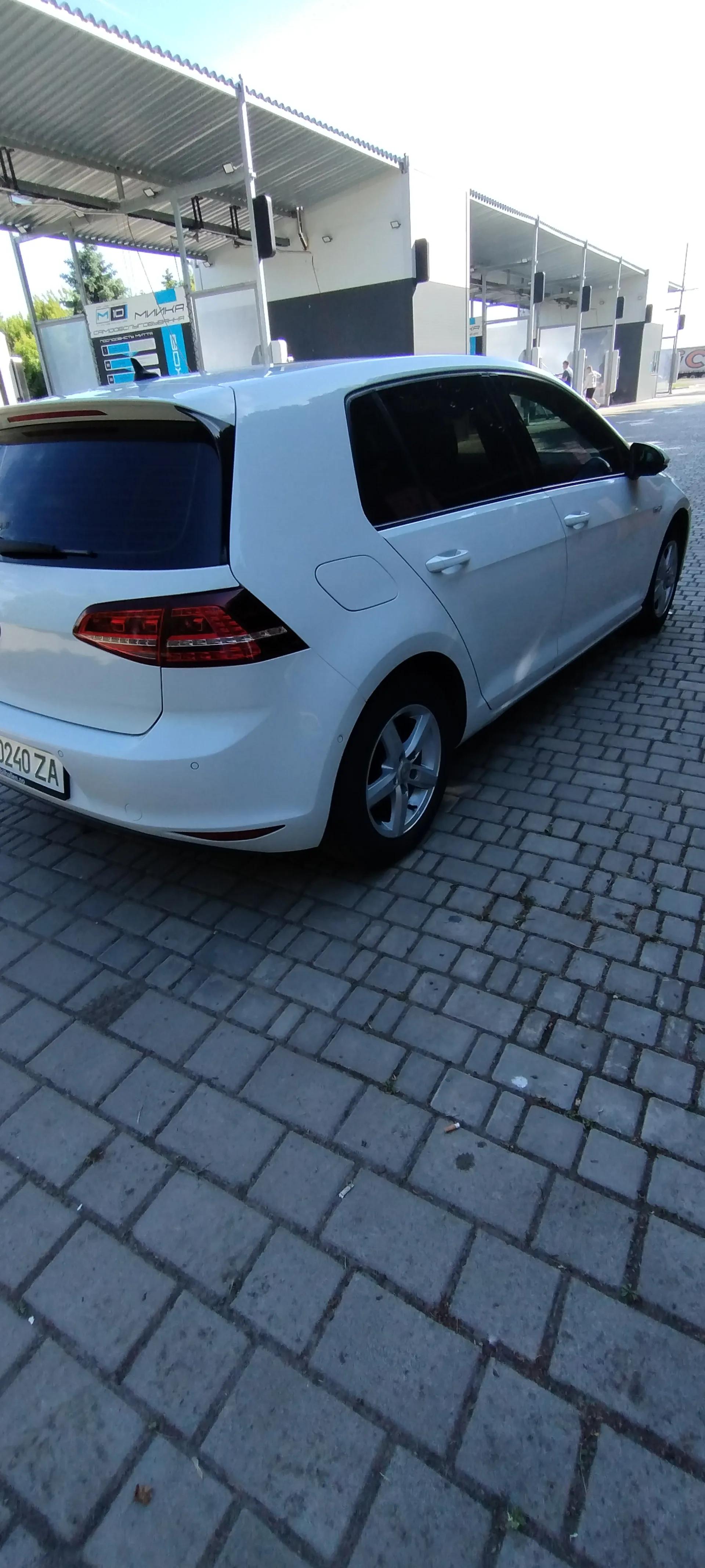 Volkswagen e-Golf 24.2 kWh 2014331