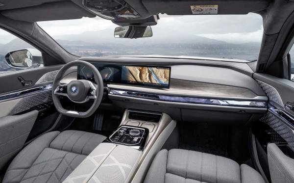 Представлений повністю електричний седан флагманський лінійки BMW — BMW i7 2023 року