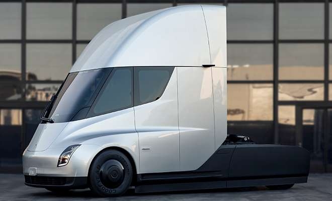 Tesla поставить PepsiCo 15 Semi electric вантажівок в цьому році