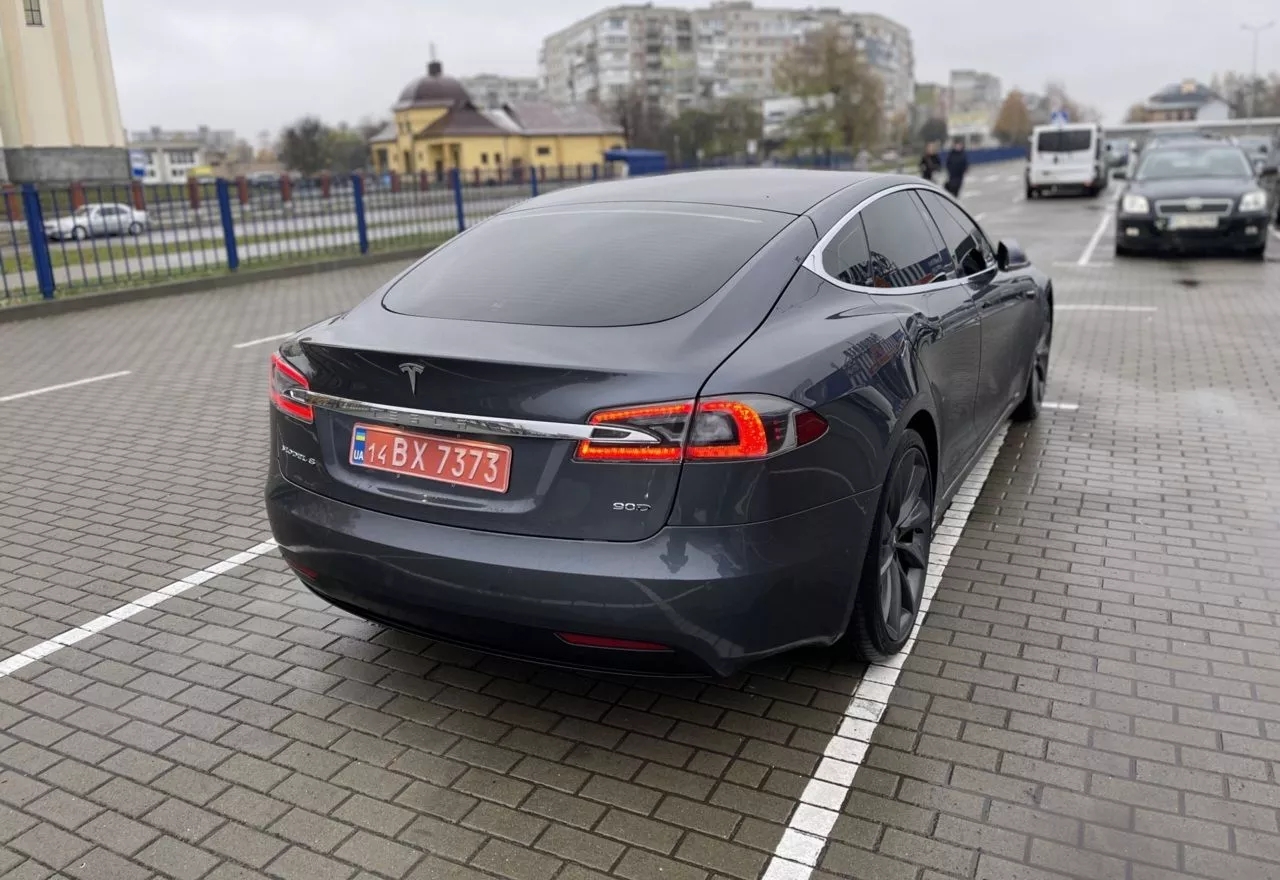 Tesla Model S  90 kWh 201741