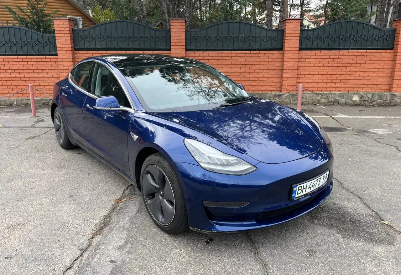 Tesla Model 3  55 kWh 202011
