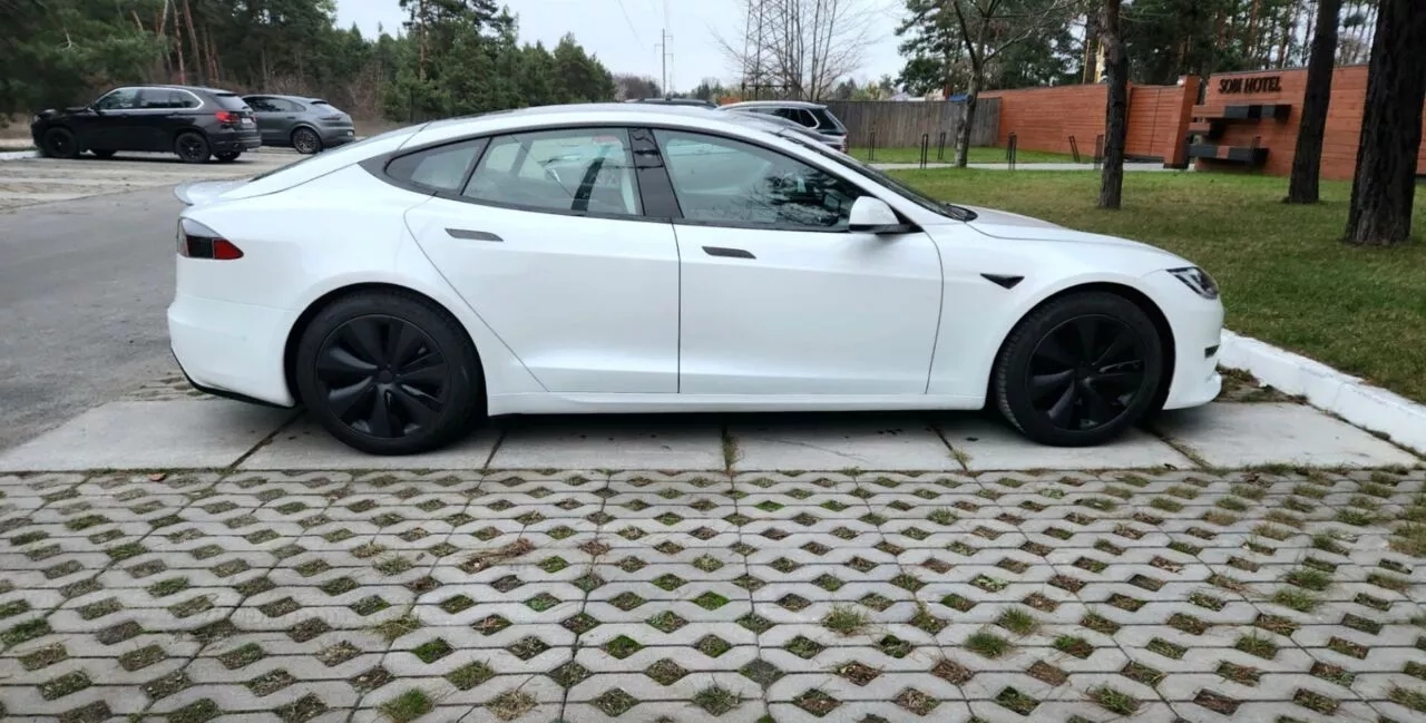 Tesla Model S  100 kWh 202221