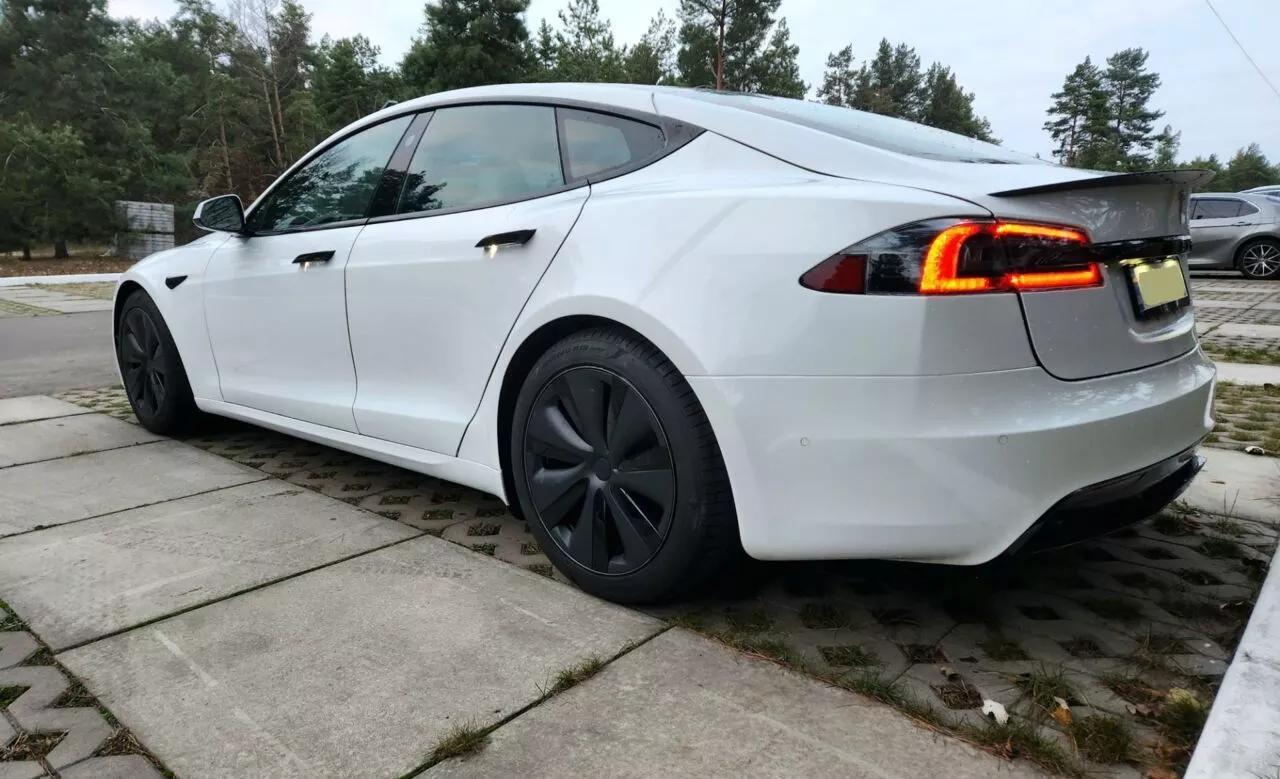 Tesla Model S  100 kWh 2022thumbnail171