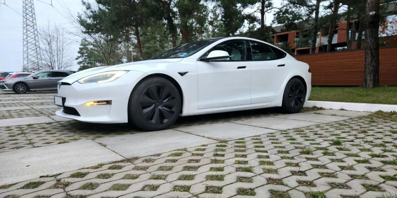 Tesla Model S  100 kWh 2022thumbnail211