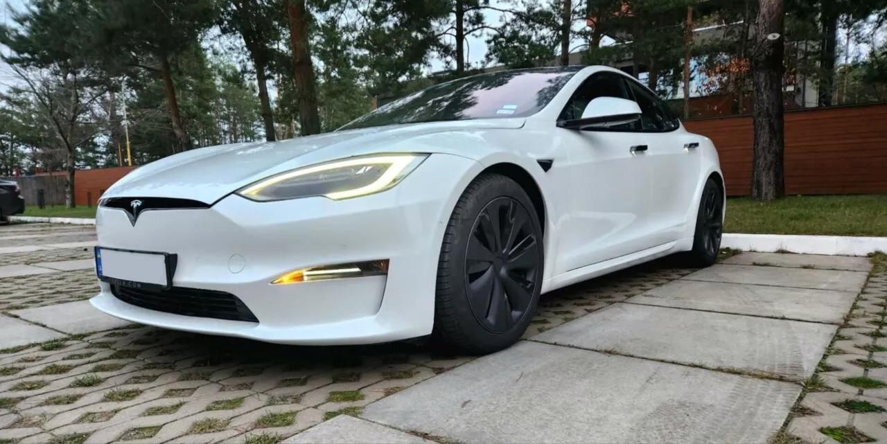 Tesla Model S  100 kWh 2022thumbnail221