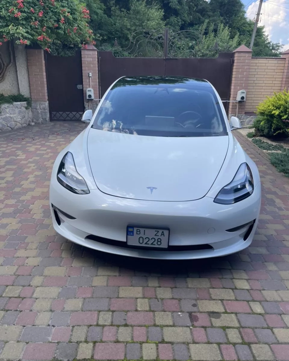 Tesla Model 3  80.5 kWh 201911