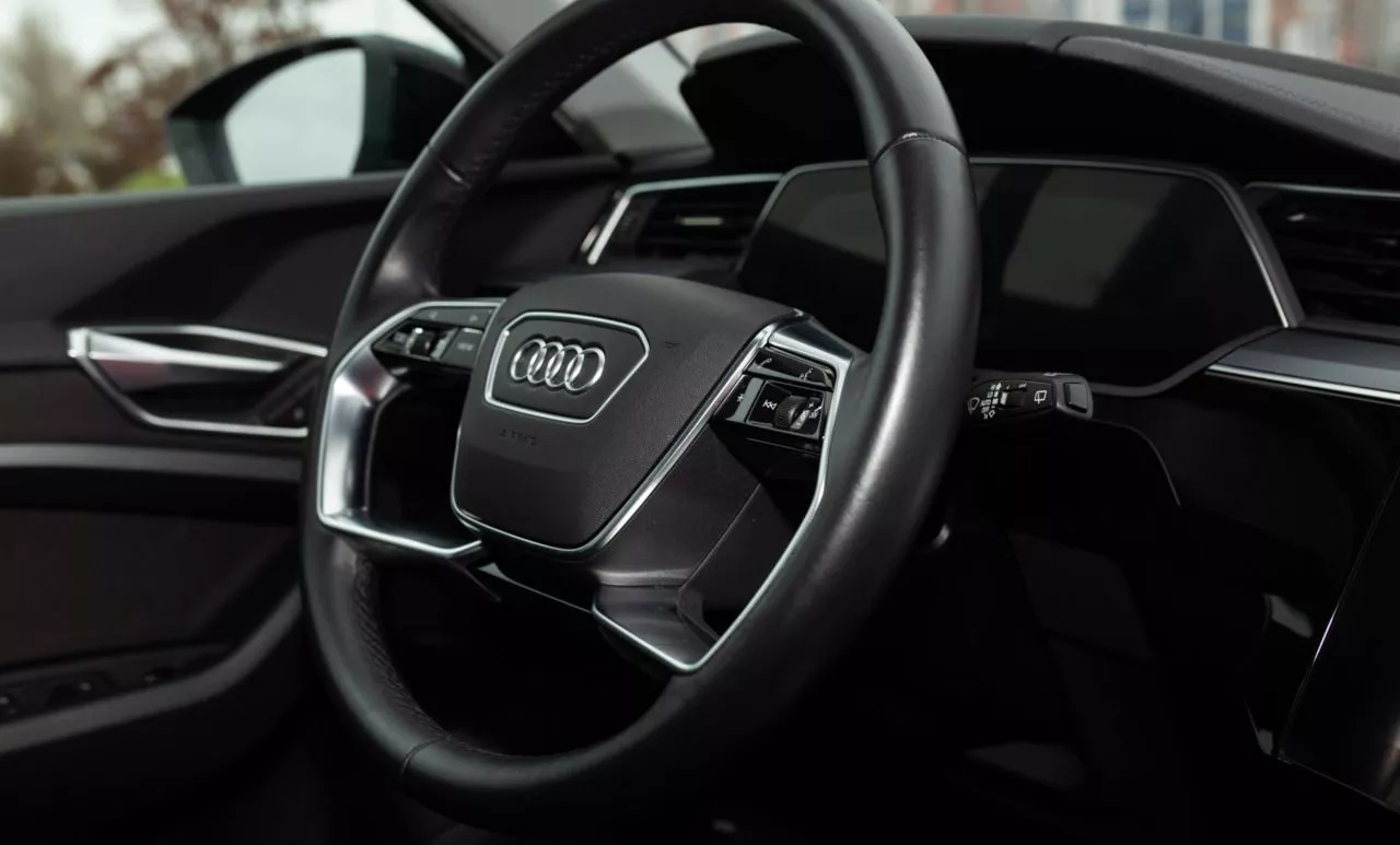 Audi E-tron  71 kWh 2021141