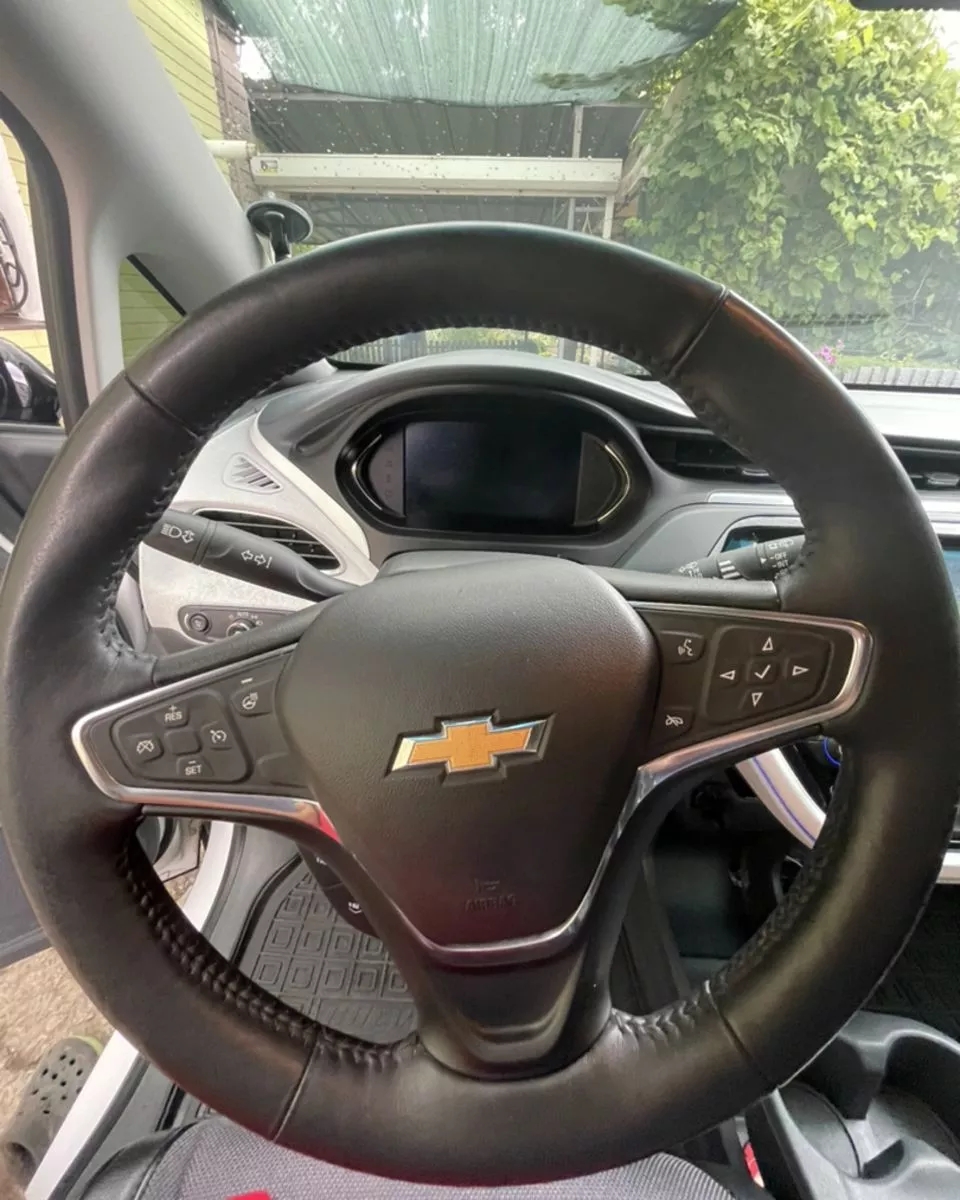 Chevrolet Bolt EV  60 kWh 2017131