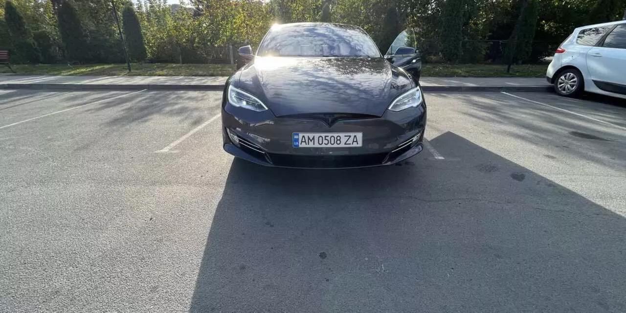 Tesla Model S  90 kWh 2014thumbnail161