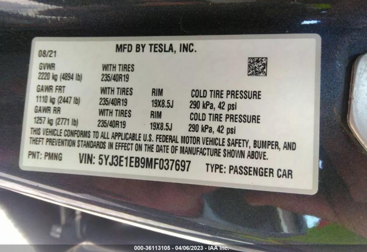 Tesla Model 3  82 kWh 2021111