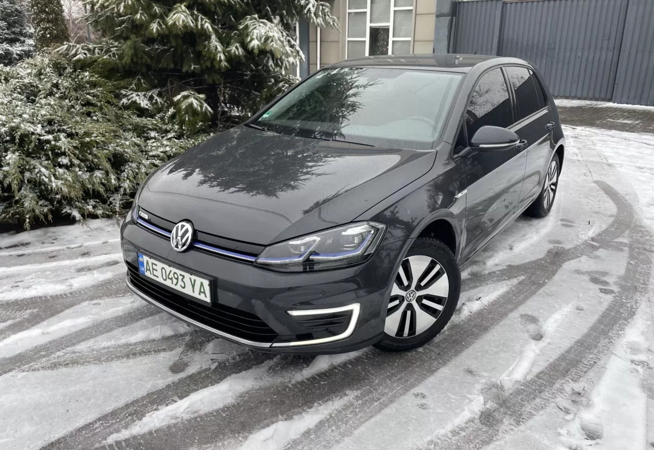 Volkswagen e-Golf  202021