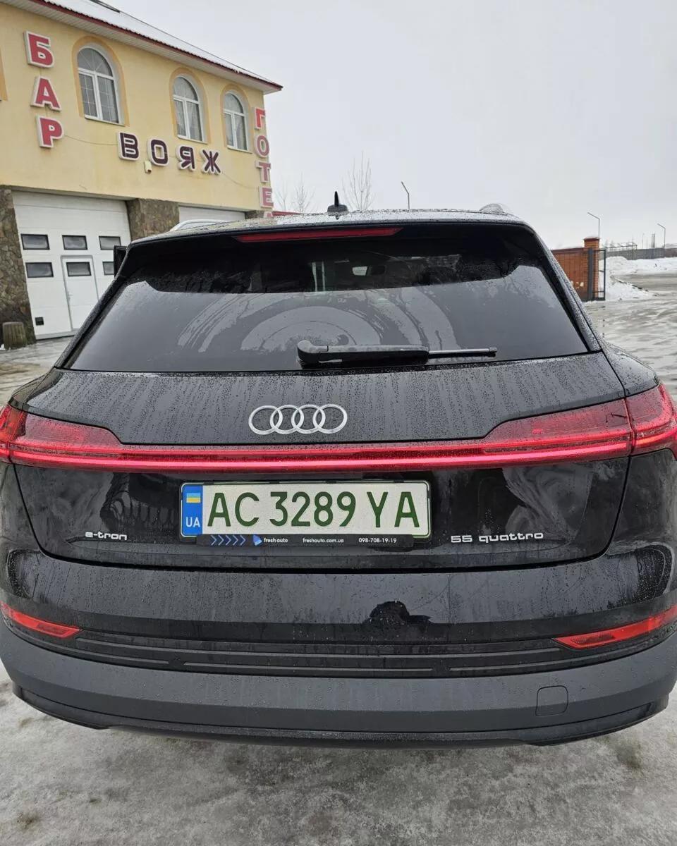 Audi E-tron  95 kWh 2019thumbnail121