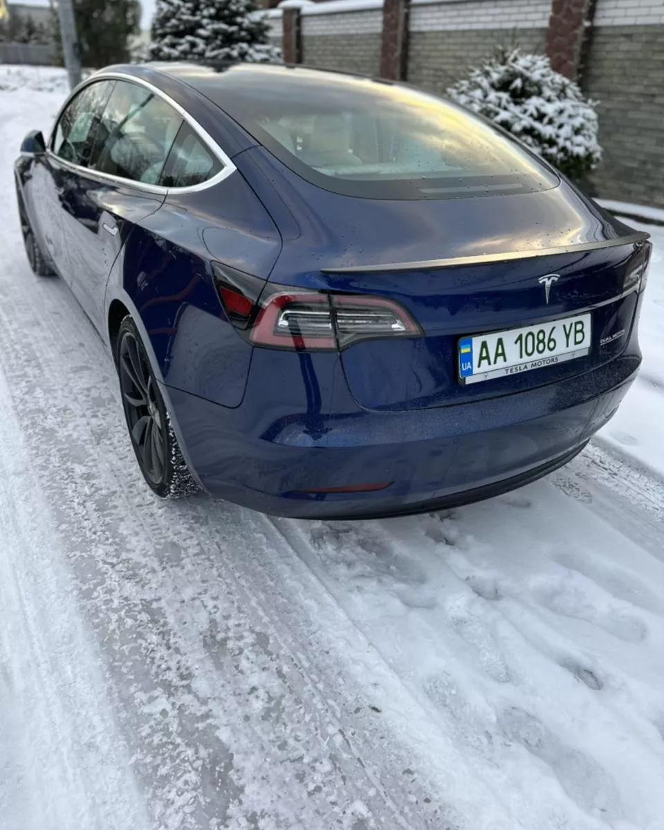 Tesla Model 3  80.5 kWh 2020thumbnail181