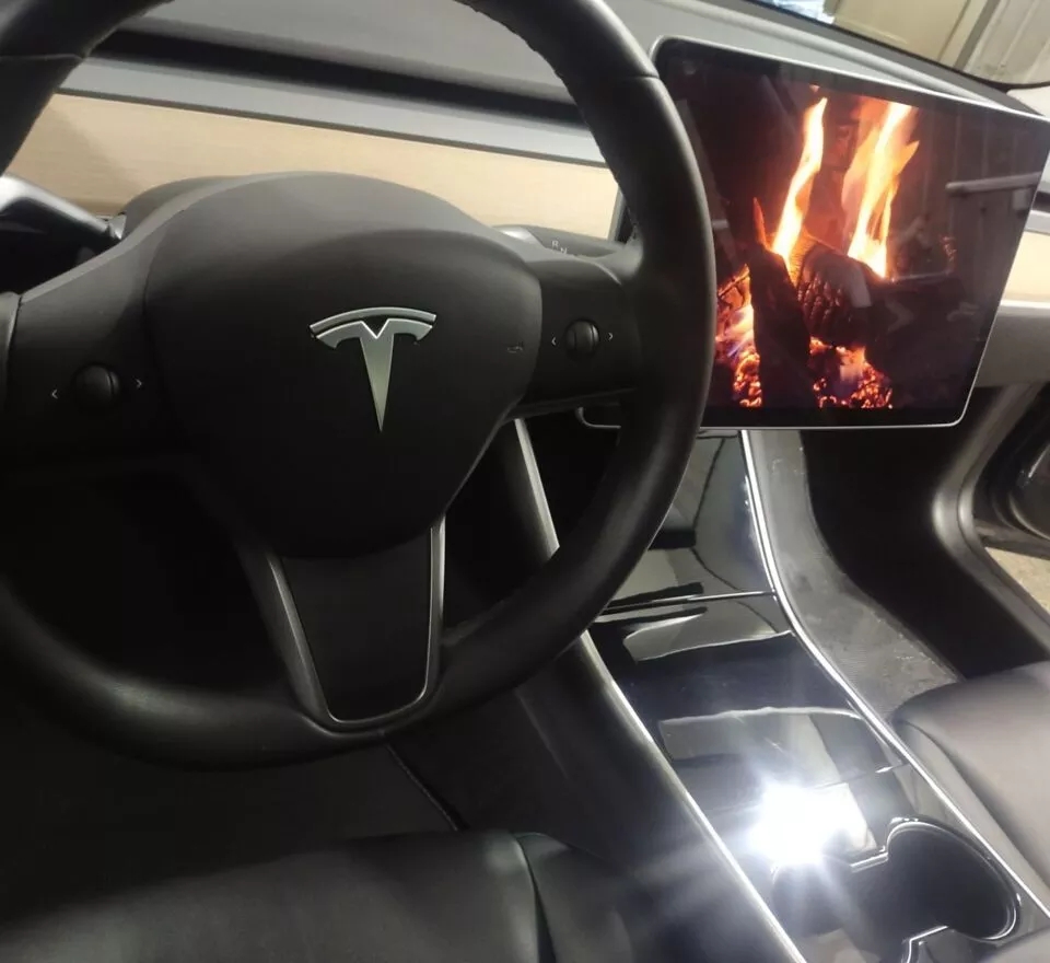 Tesla Model 3  55 kWh 2020151