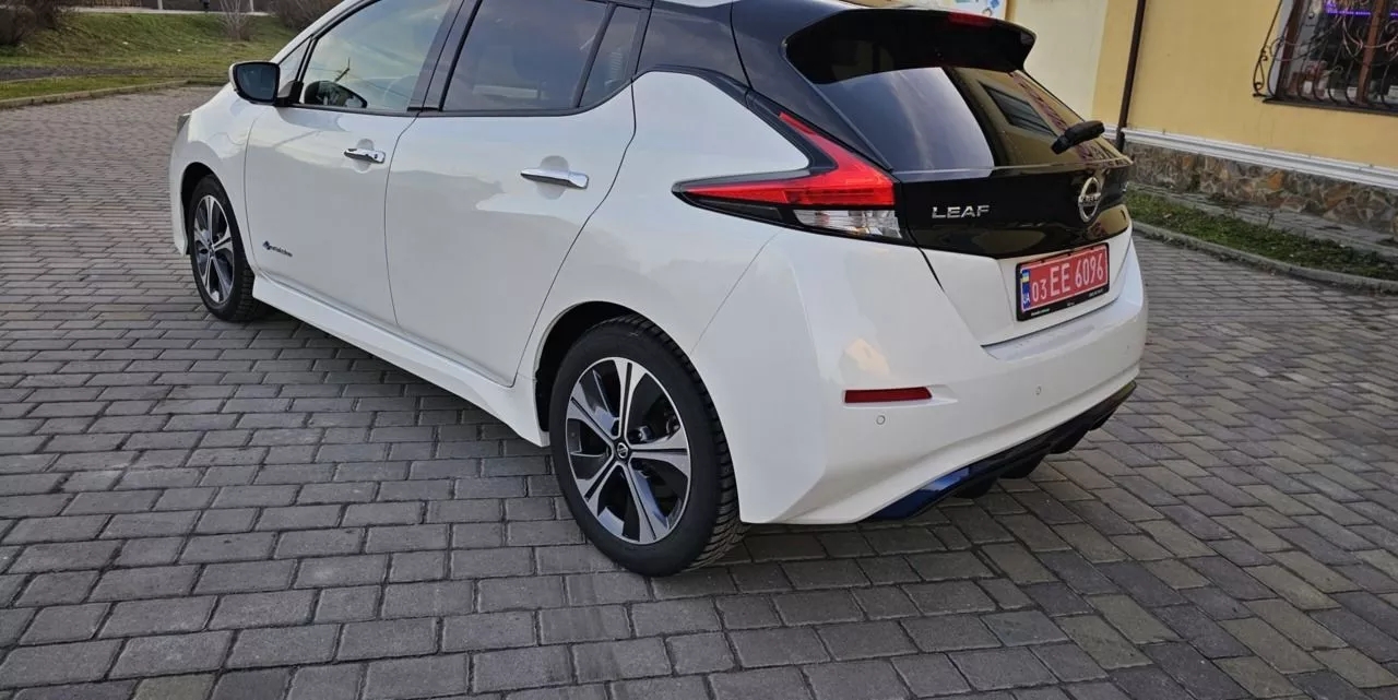 Nissan Leaf  40 kWh 2018261