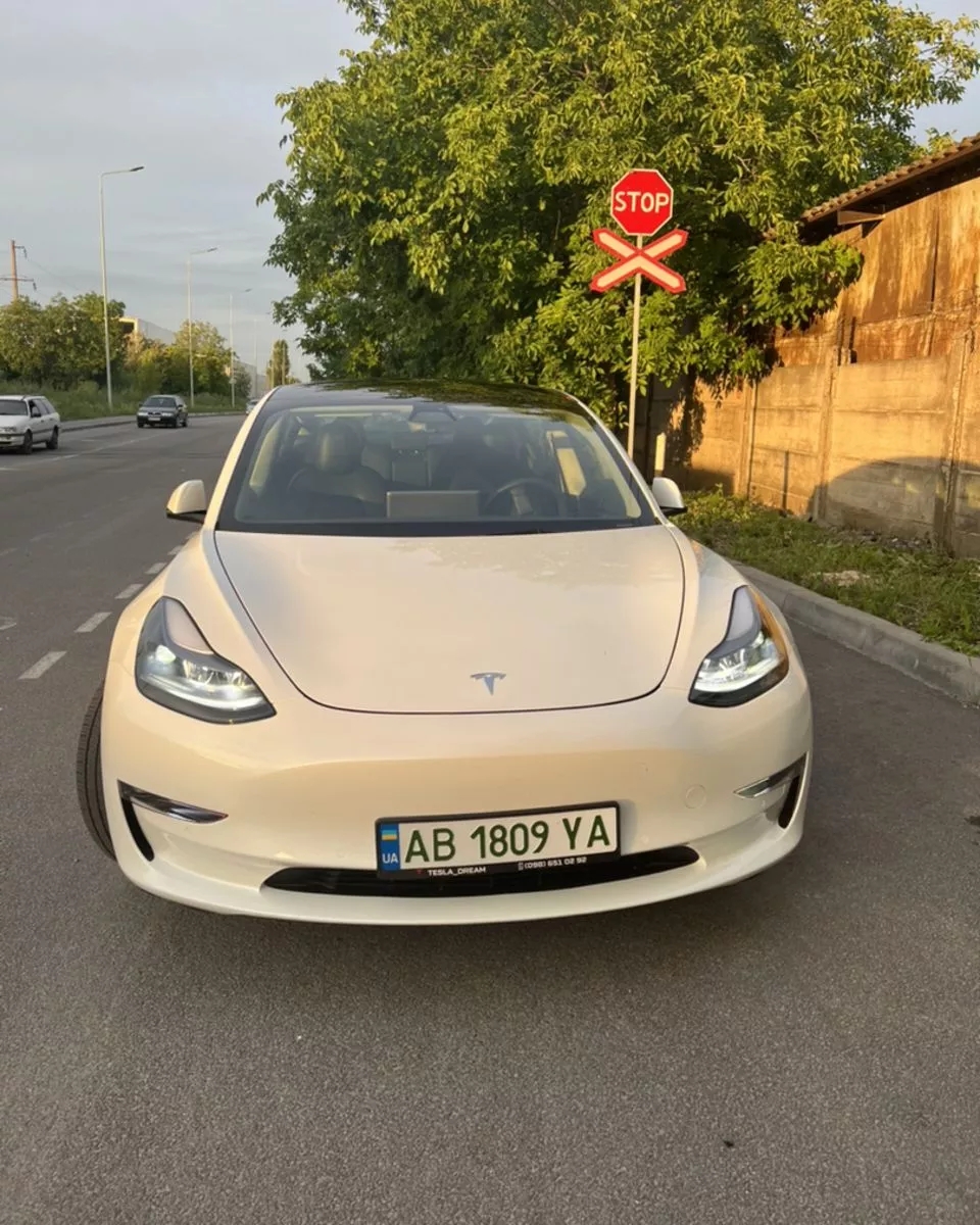 Tesla Model 3  80.5 kWh 202101