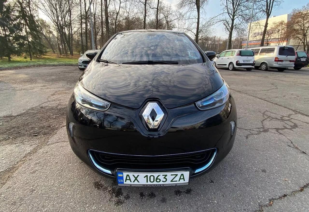 Renault ZOE  22 kWh 2013thumbnail01