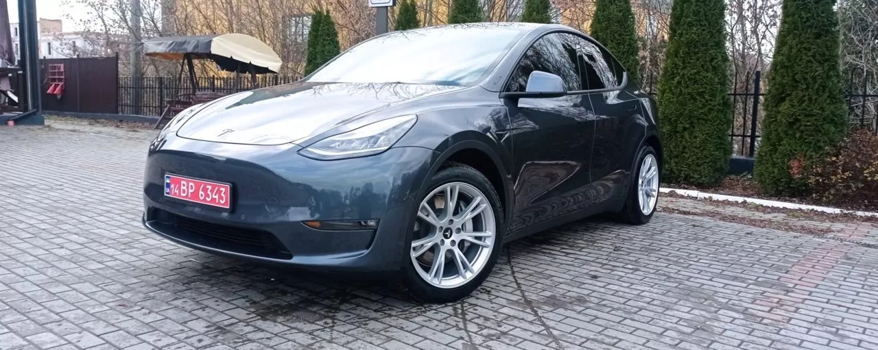Tesla Model Y  75 kWh 202101
