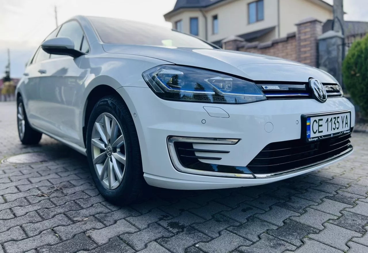 Volkswagen e-Golf  36 kWh 2019261