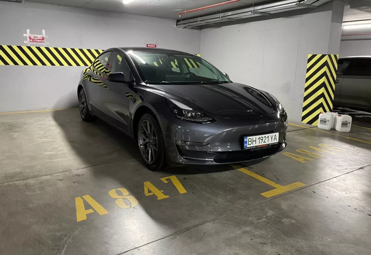 Tesla Model 3  54 kWh 202121
