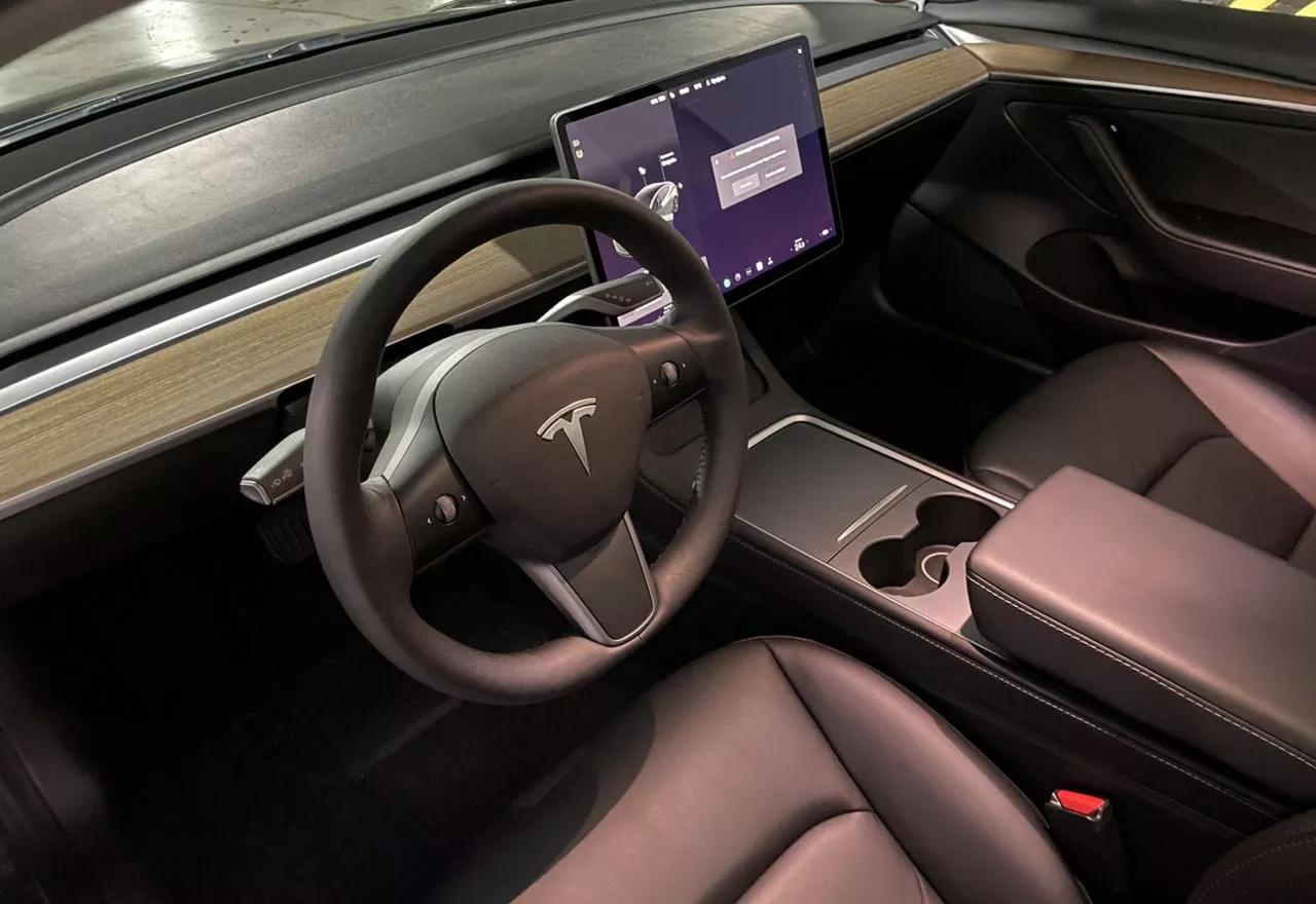 Tesla Model 3  54 kWh 2021thumbnail181