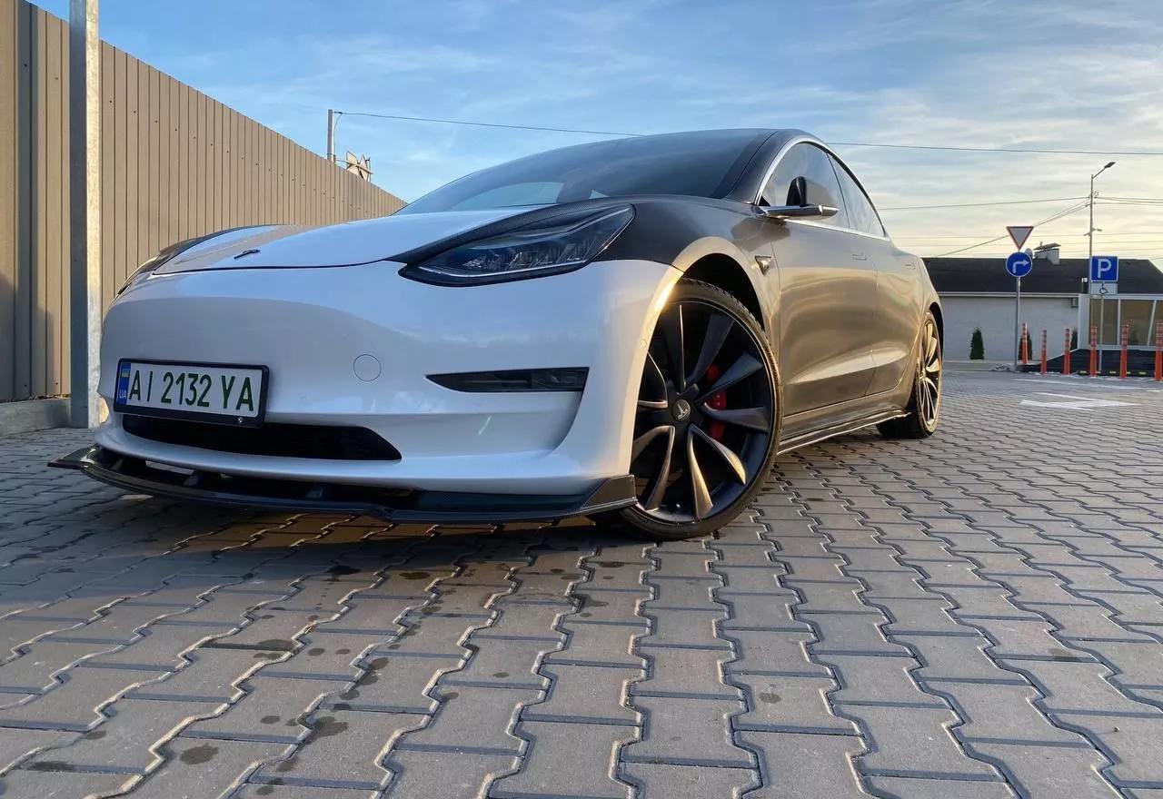 Tesla Model 3  82 kWh 2020thumbnail211