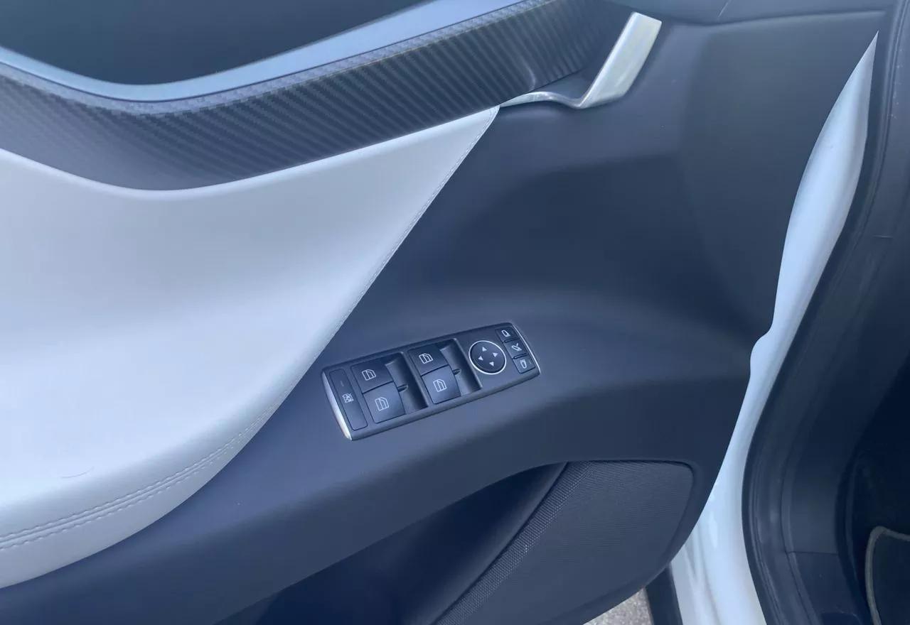Tesla Model X  100 kWh 2018thumbnail121