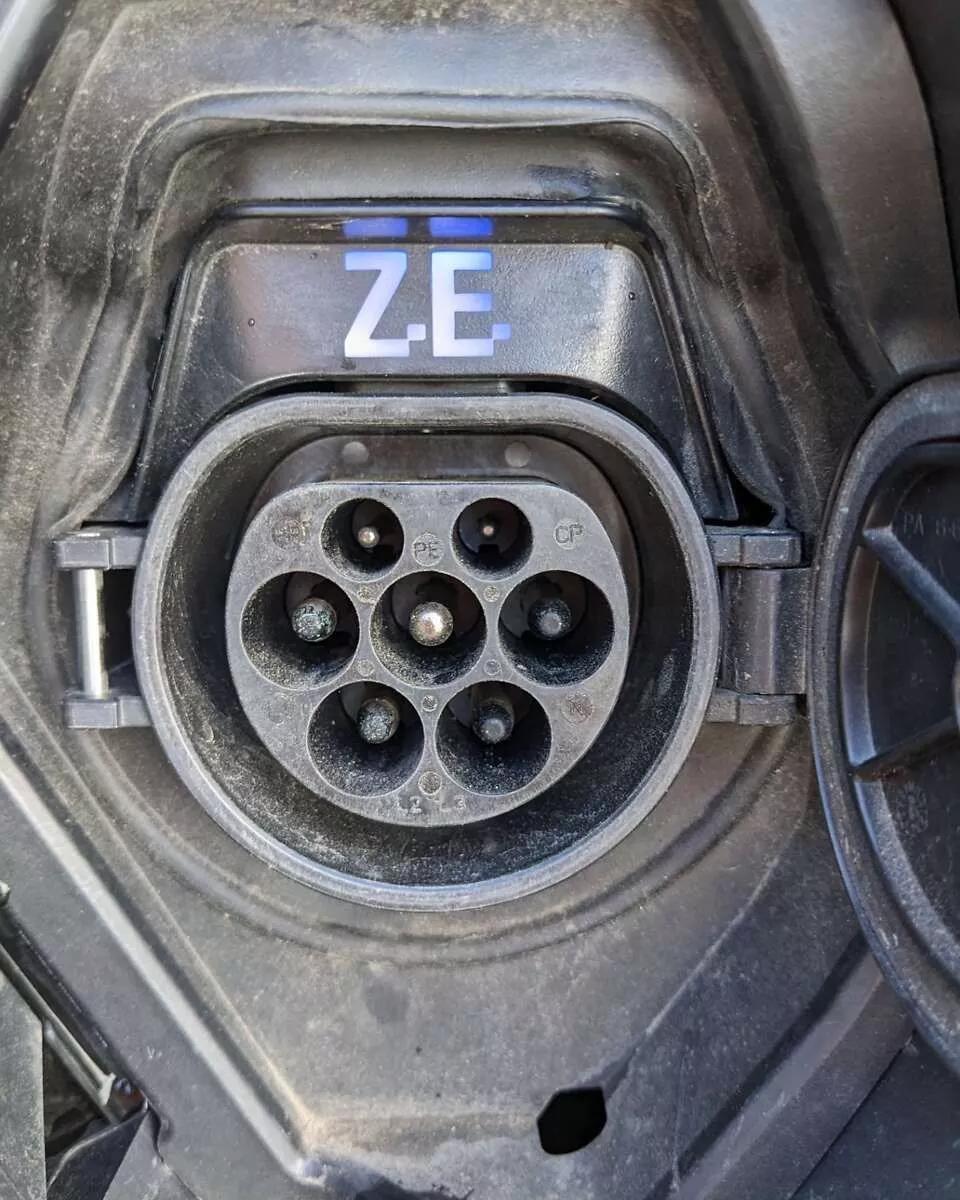 Renault ZOE  22 kWh 2014thumbnail221