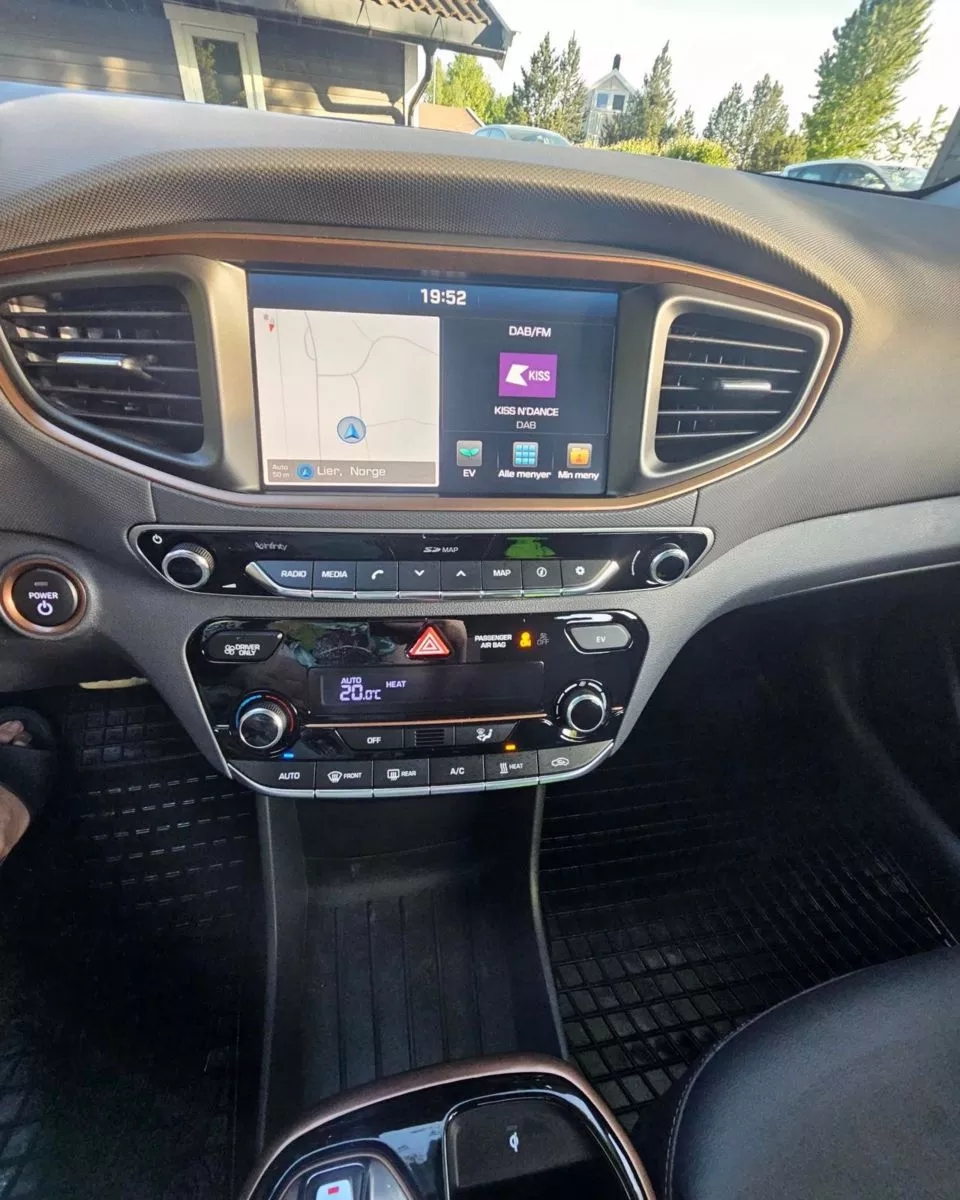 Hyundai Ioniq  28 kWh 201861