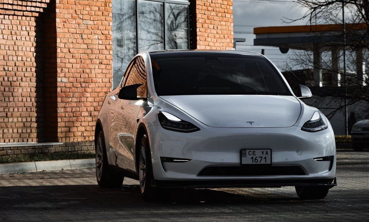 Tesla Model Y  80.5 kWh 202101