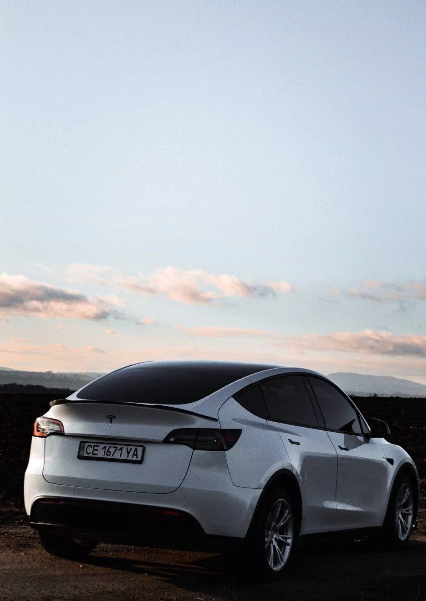 Tesla Model Y  80.5 kWh 2021291