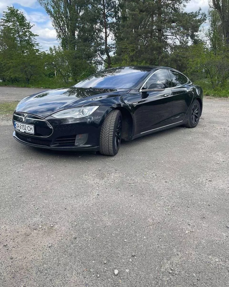 Tesla Model S  70 kWh 201591