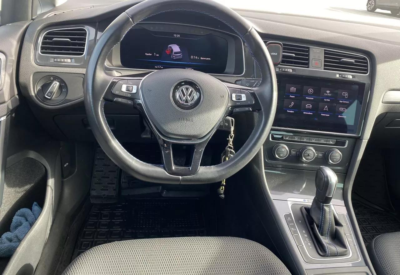 Volkswagen e-Golf  36 kWh 2019thumbnail81