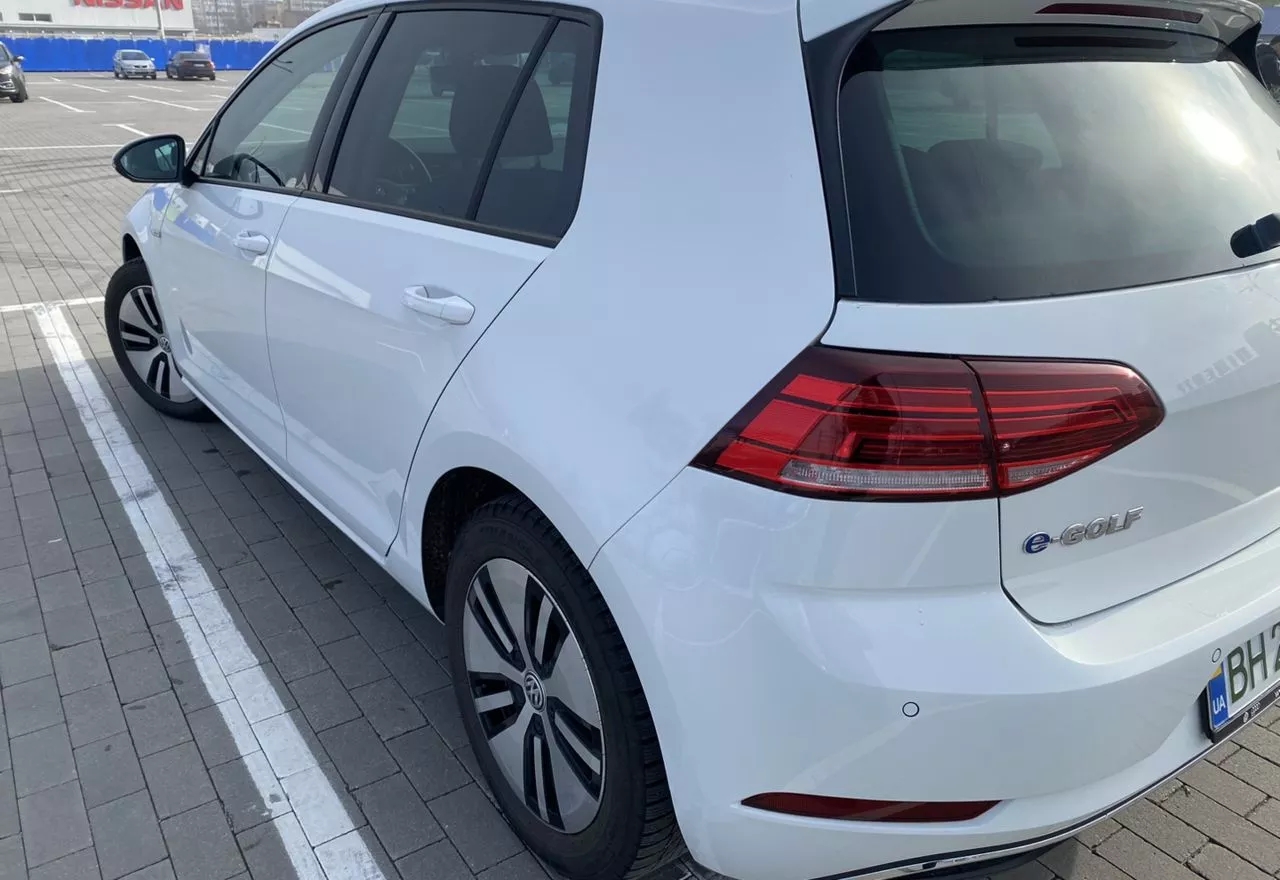 Volkswagen e-Golf  36 kWh 2019171