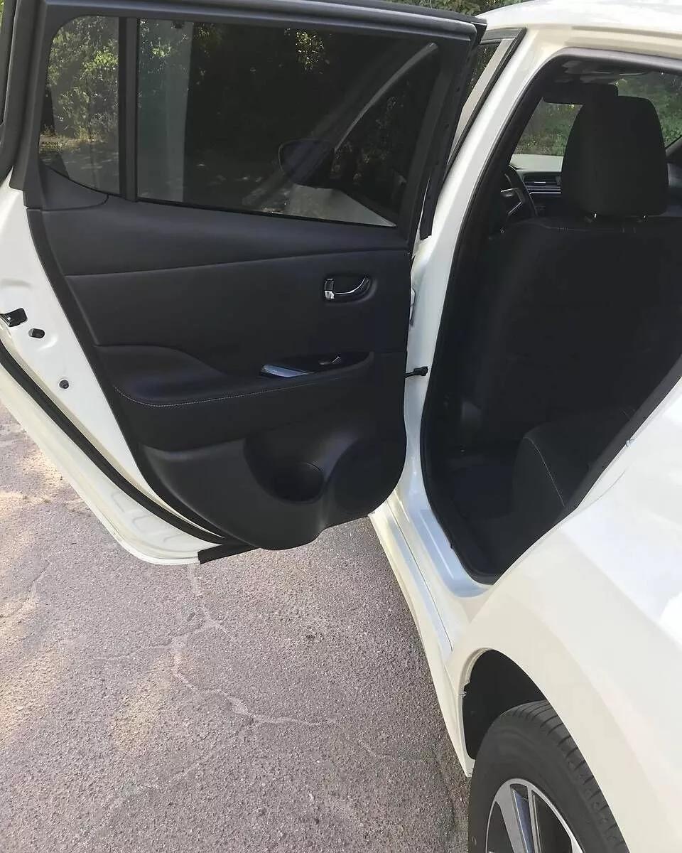 Nissan Leaf  40 kWh 2018thumbnail161