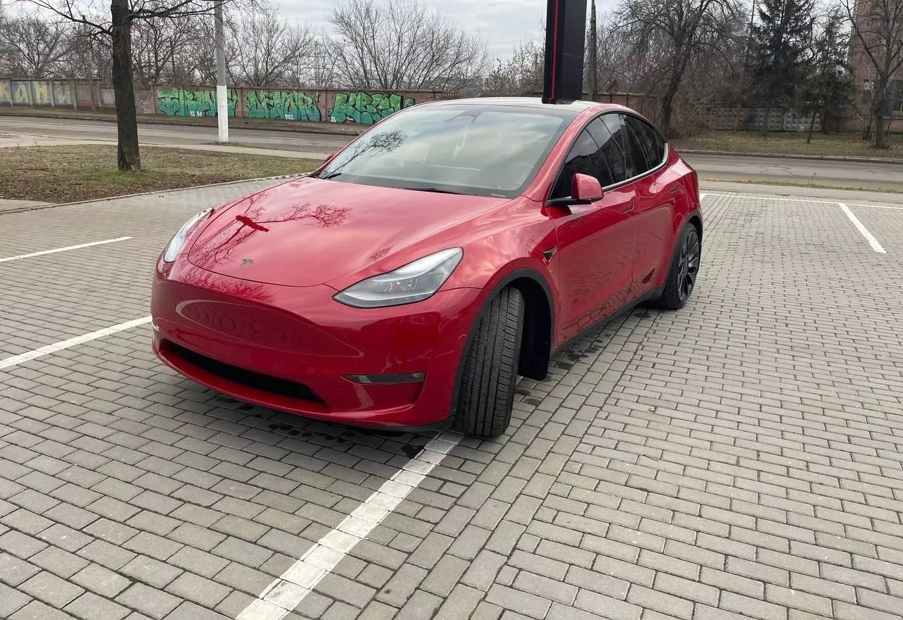 Tesla Model Y  82 kWh 202211
