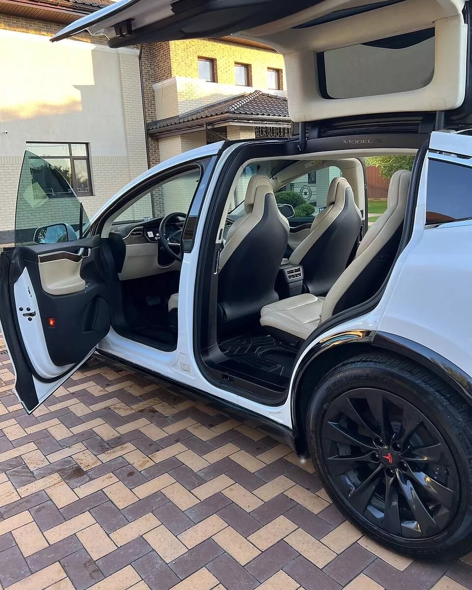Tesla Model X  100 kWh 201731