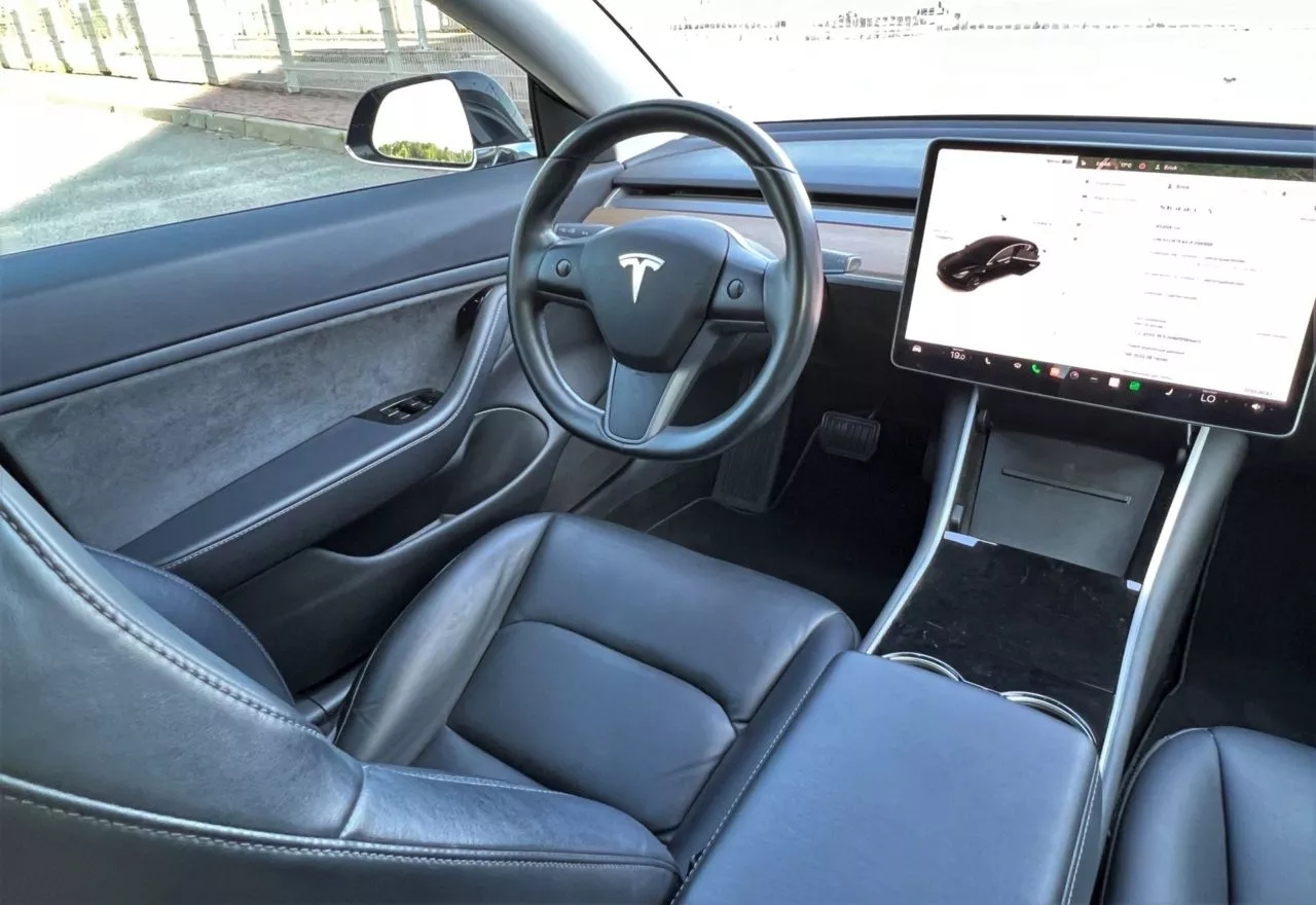 Tesla Model 3  75 kWh 2018281