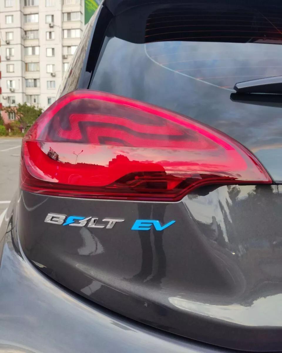 Chevrolet Bolt EV  64 kWh 2019thumbnail161