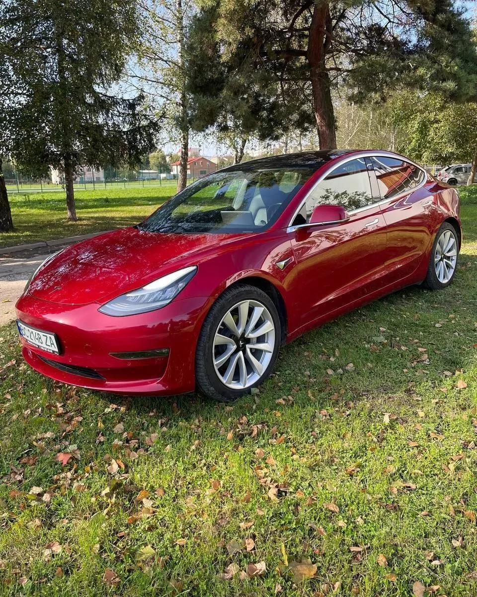Tesla Model 3  80.5 kWh 2018thumbnail41
