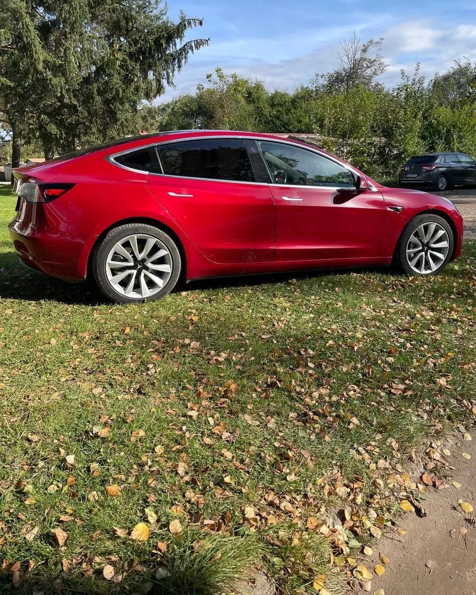 Tesla Model 3  80.5 kWh 201861