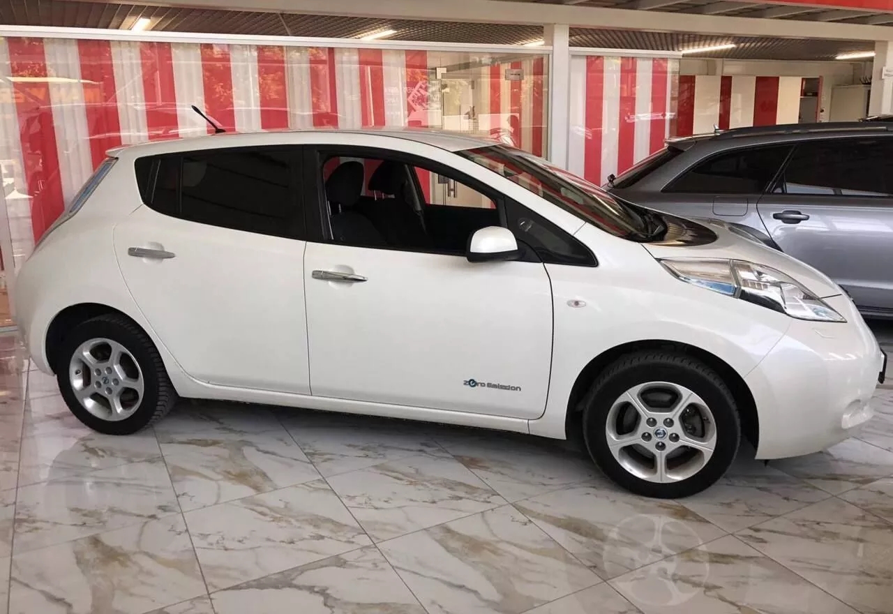 Nissan Leaf  24 kWh 201431