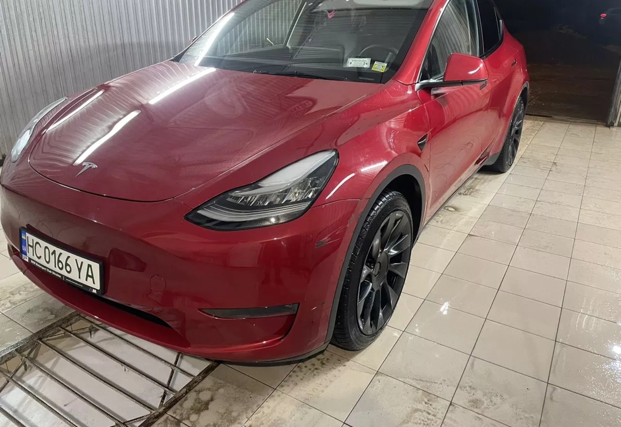Tesla Model Y  82 kWh 2022281