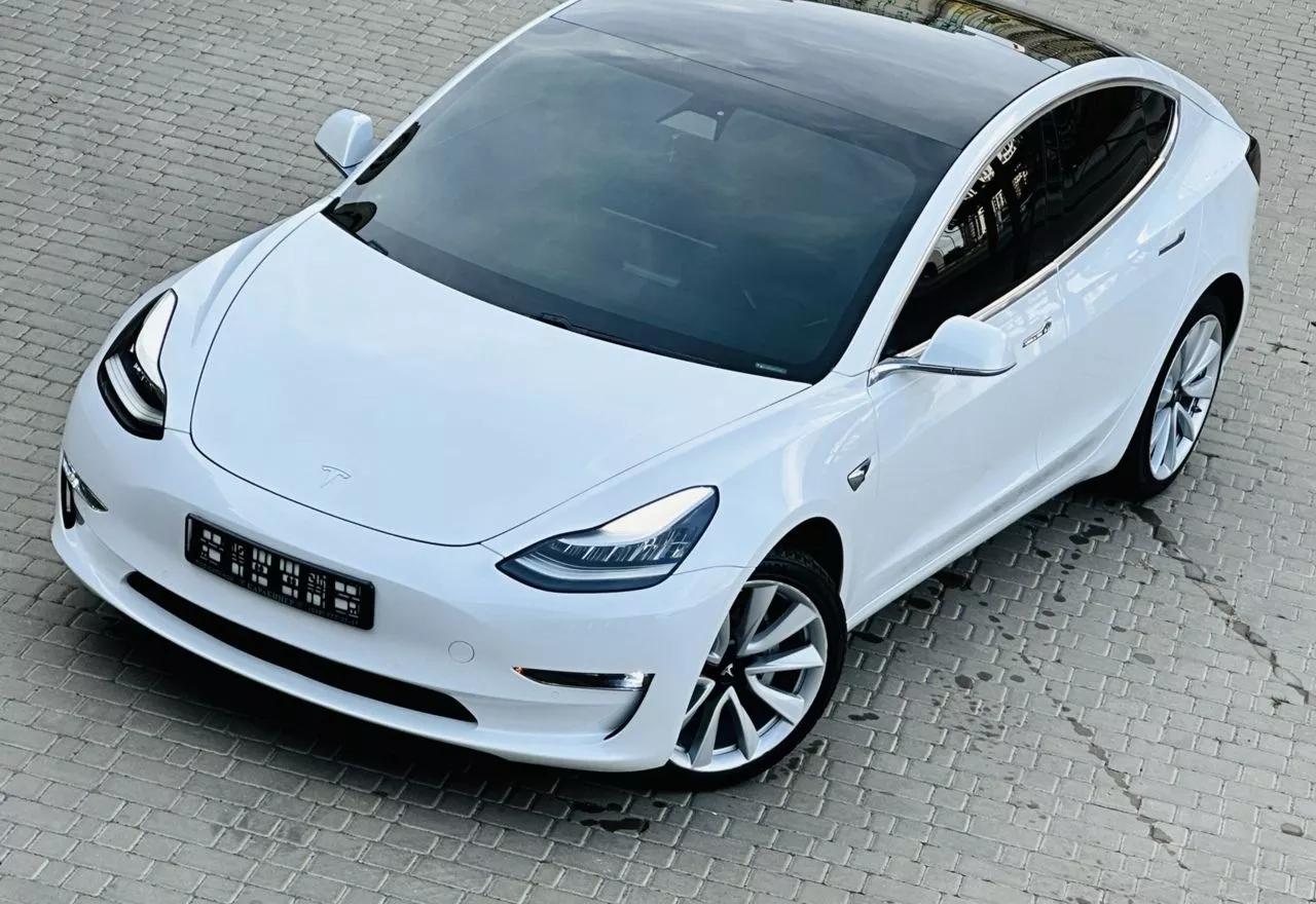 Tesla Model 3  2019thumbnail111