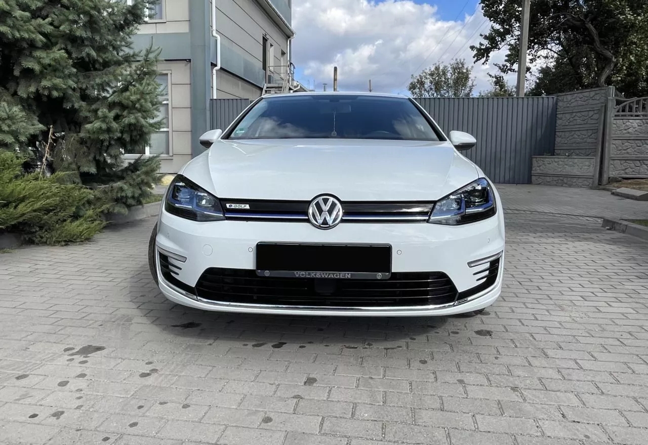 Volkswagen e-Golf  2020141