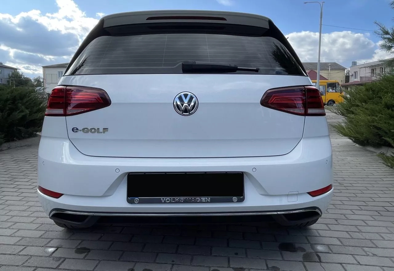 Volkswagen e-Golf  2020281