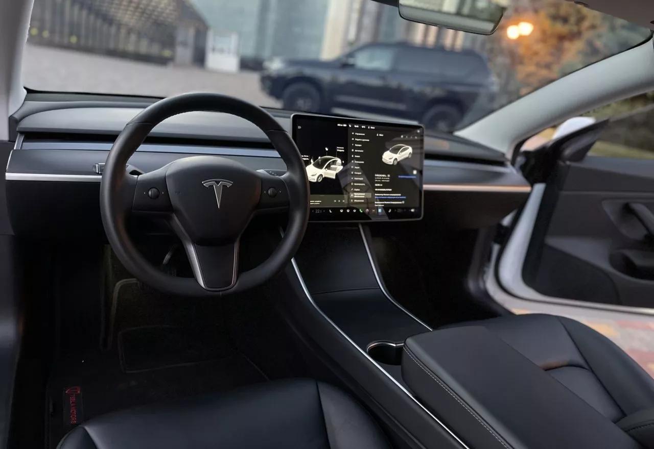Tesla Model 3  80.5 kWh 2019thumbnail231