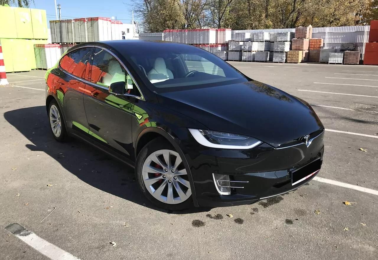 Tesla Model X  2016thumbnail11
