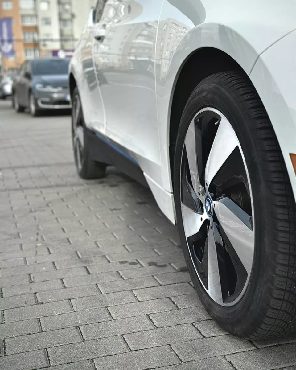 BMW i3  33.2 kWh 201881
